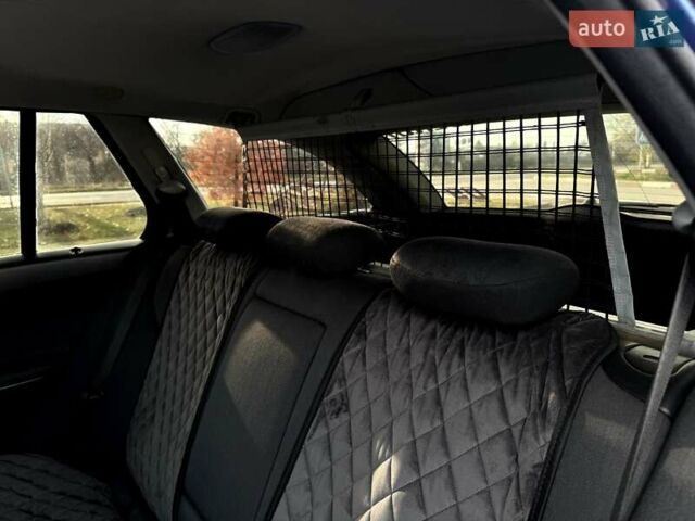 Синій Мерседес Ц-Клас, об'ємом двигуна 2.15 л та пробігом 392 тис. км за 5500 $, фото 20 на Automoto.ua