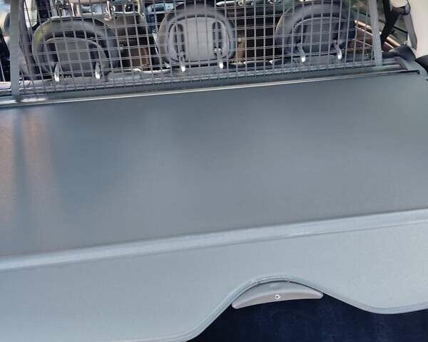 Синій Мерседес Ц-Клас, об'ємом двигуна 2.15 л та пробігом 310 тис. км за 5400 $, фото 16 на Automoto.ua