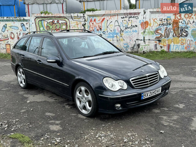 Синій Мерседес Ц-Клас, об'ємом двигуна 1.8 л та пробігом 316 тис. км за 5700 $, фото 18 на Automoto.ua