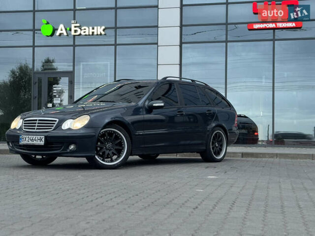 Синий Мерседес Ц-Класс, объемом двигателя 1.8 л и пробегом 285 тыс. км за 5450 $, фото 89 на Automoto.ua