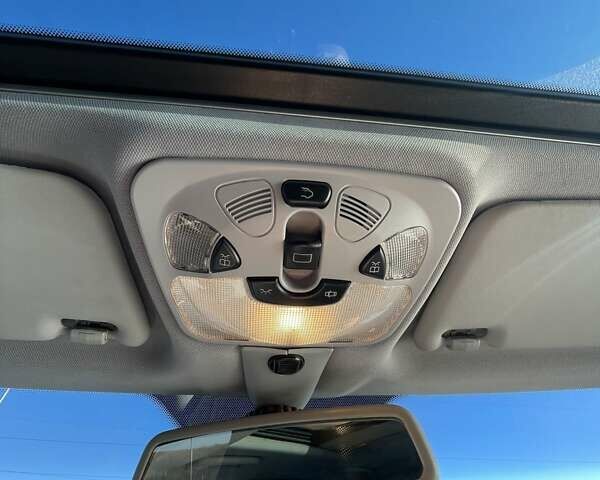 Синий Мерседес Ц-Класс, объемом двигателя 1.8 л и пробегом 230 тыс. км за 5600 $, фото 15 на Automoto.ua