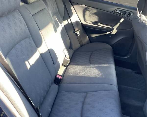 Синий Мерседес Ц-Класс, объемом двигателя 1.8 л и пробегом 230 тыс. км за 5600 $, фото 11 на Automoto.ua