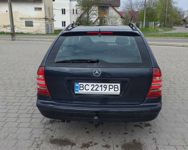 Синій Мерседес Ц-Клас, об'ємом двигуна 2.15 л та пробігом 310 тис. км за 5400 $, фото 4 на Automoto.ua
