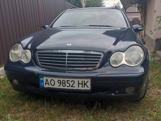 Синій Мерседес Ц-Клас, об'ємом двигуна 2.2 л та пробігом 610 тис. км за 4100 $, фото 8 на Automoto.ua