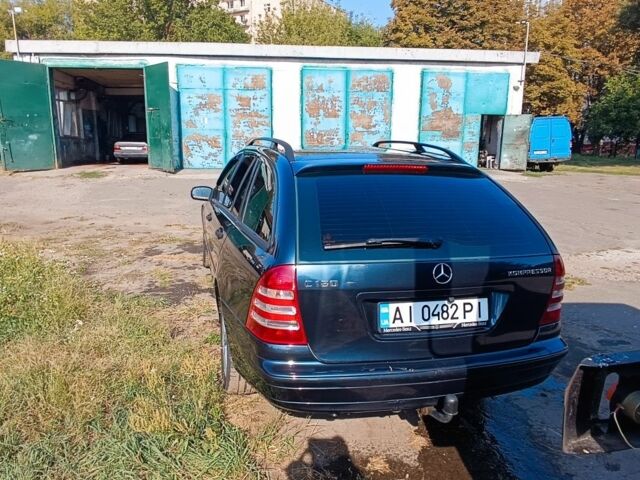 Синий Мерседес Ц-Класс, объемом двигателя 1.8 л и пробегом 280 тыс. км за 6100 $, фото 5 на Automoto.ua