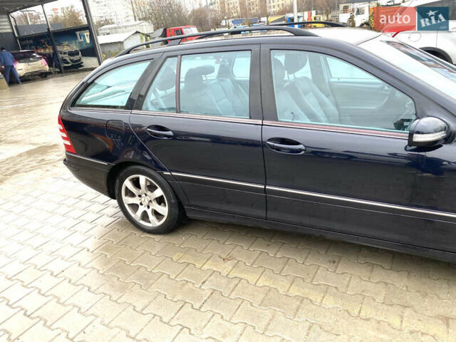 Синий Мерседес Ц-Класс, объемом двигателя 1.8 л и пробегом 280 тыс. км за 5899 $, фото 7 на Automoto.ua