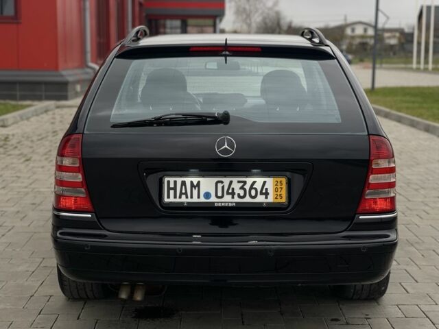 Синій Мерседес Ц-Клас, об'ємом двигуна 2.2 л та пробігом 240 тис. км за 6850 $, фото 5 на Automoto.ua