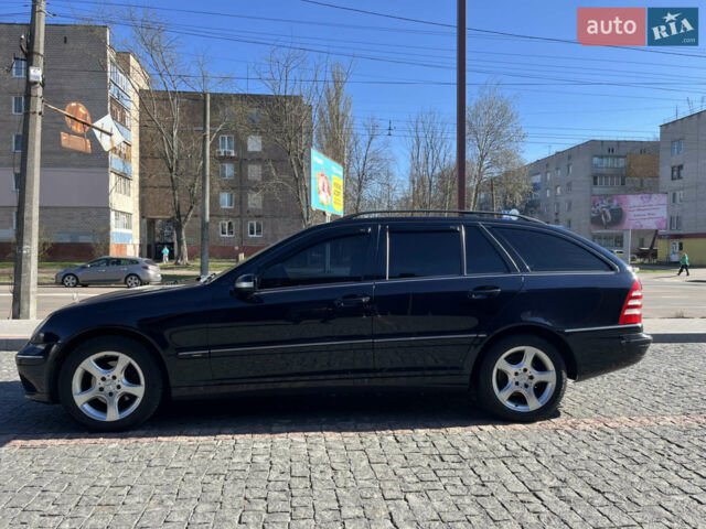 Синий Мерседес Ц-Класс, объемом двигателя 2.15 л и пробегом 345 тыс. км за 6500 $, фото 2 на Automoto.ua
