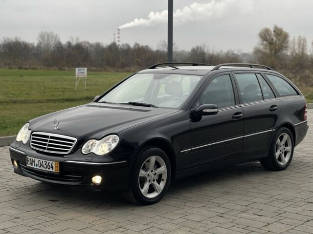 Синій Мерседес Ц-Клас, об'ємом двигуна 2.2 л та пробігом 240 тис. км за 6850 $, фото 1 на Automoto.ua