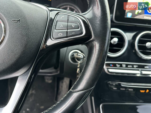 Синій Мерседес Ц-Клас, об'ємом двигуна 1.6 л та пробігом 333 тис. км за 10350 $, фото 34 на Automoto.ua