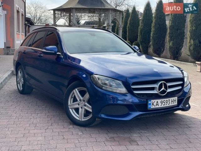 Синий Мерседес Ц-Класс, объемом двигателя 1.6 л и пробегом 336 тыс. км за 11499 $, фото 4 на Automoto.ua