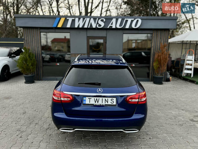 Синій Мерседес Ц-Клас, об'ємом двигуна 2.2 л та пробігом 320 тис. км за 13900 $, фото 20 на Automoto.ua
