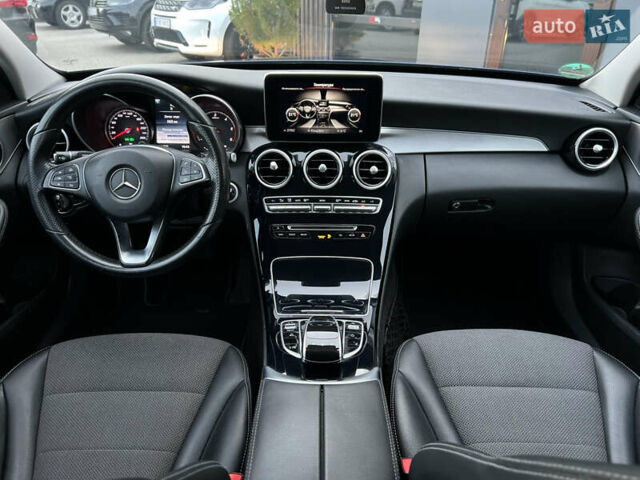 Синій Мерседес Ц-Клас, об'ємом двигуна 2.2 л та пробігом 320 тис. км за 13900 $, фото 8 на Automoto.ua