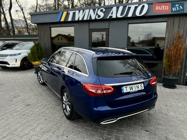Синій Мерседес Ц-Клас, об'ємом двигуна 2.2 л та пробігом 320 тис. км за 13900 $, фото 21 на Automoto.ua