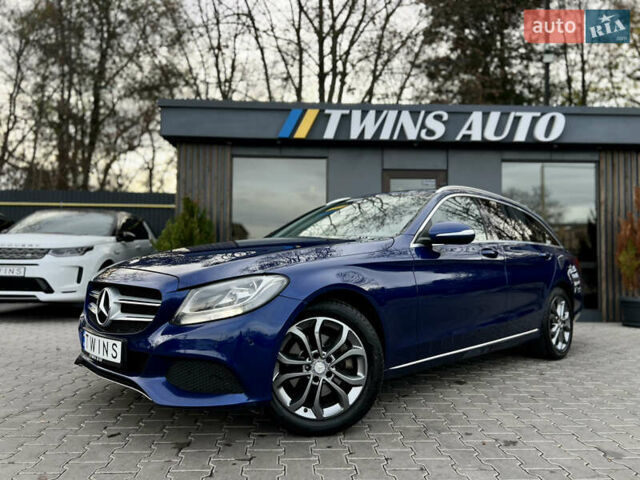 Синій Мерседес Ц-Клас, об'ємом двигуна 2.2 л та пробігом 320 тис. км за 13900 $, фото 11 на Automoto.ua