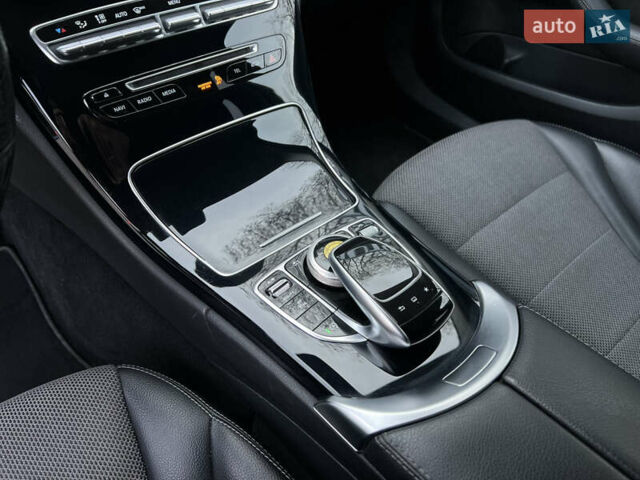 Синій Мерседес Ц-Клас, об'ємом двигуна 2.2 л та пробігом 320 тис. км за 13900 $, фото 30 на Automoto.ua