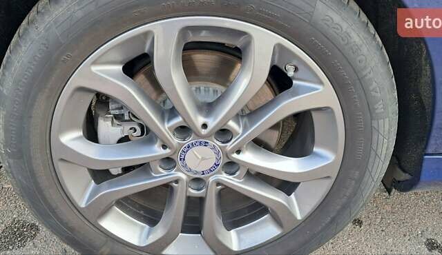 Синий Мерседес Ц-Класс, объемом двигателя 2.14 л и пробегом 231 тыс. км за 20000 $, фото 20 на Automoto.ua