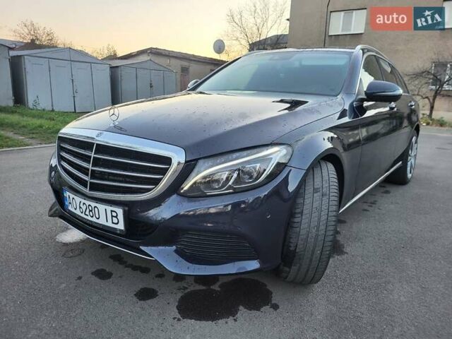 Синій Мерседес Ц-Клас, об'ємом двигуна 2.14 л та пробігом 290 тис. км за 16000 $, фото 6 на Automoto.ua