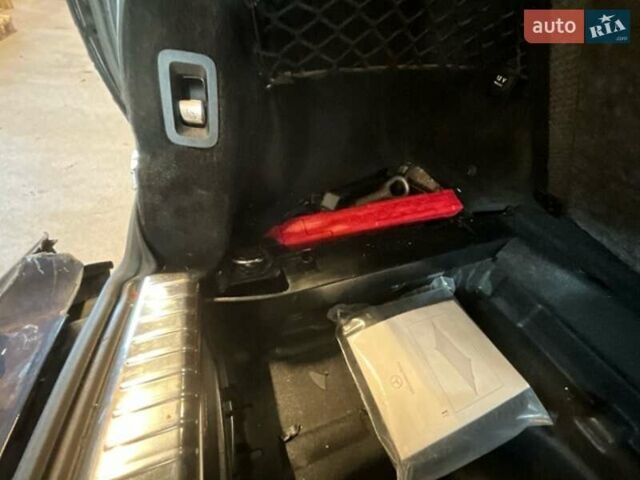 Синій Мерседес Ц-Клас, об'ємом двигуна 1.95 л та пробігом 154 тис. км за 18700 $, фото 12 на Automoto.ua