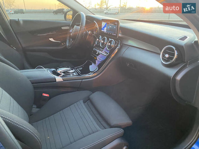 Синий Мерседес Ц-Класс, объемом двигателя 1.6 л и пробегом 200 тыс. км за 25000 $, фото 16 на Automoto.ua