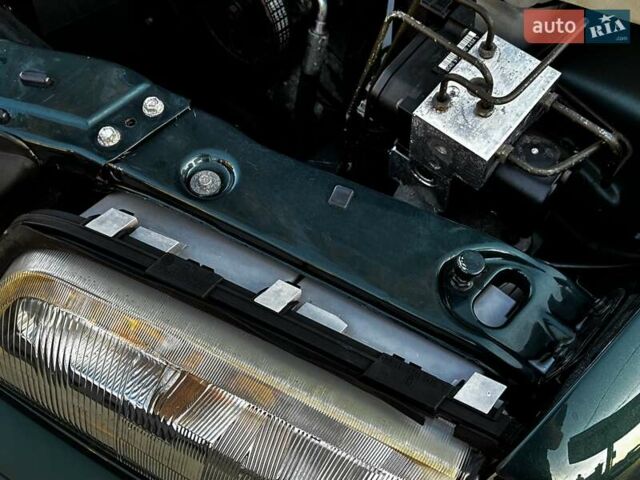 Мерседес Ц-Класс 1997 в Луцке на Automoto.ua Зеленый Мерседес Ц-Класс, объемом двигателя 1.8 л и пробегом 123 тыс. км за 6299 $, фото 31 на Automoto.ua