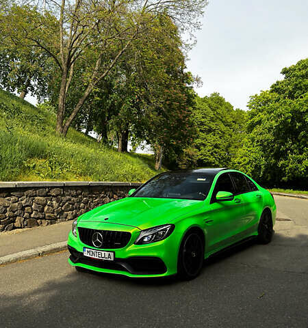 Зеленый Мерседес Ц-Класс, объемом двигателя 3.98 л и пробегом 99 тыс. км за 35000 $, фото 15 на Automoto.ua