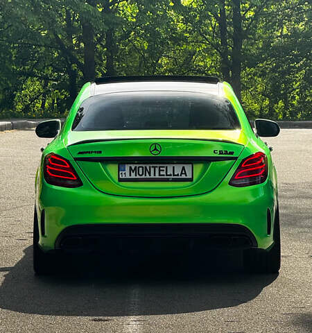 Зеленый Мерседес Ц-Класс, объемом двигателя 3.98 л и пробегом 99 тыс. км за 35000 $, фото 10 на Automoto.ua