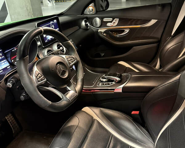 Зеленый Мерседес Ц-Класс, объемом двигателя 3.98 л и пробегом 99 тыс. км за 35000 $, фото 16 на Automoto.ua