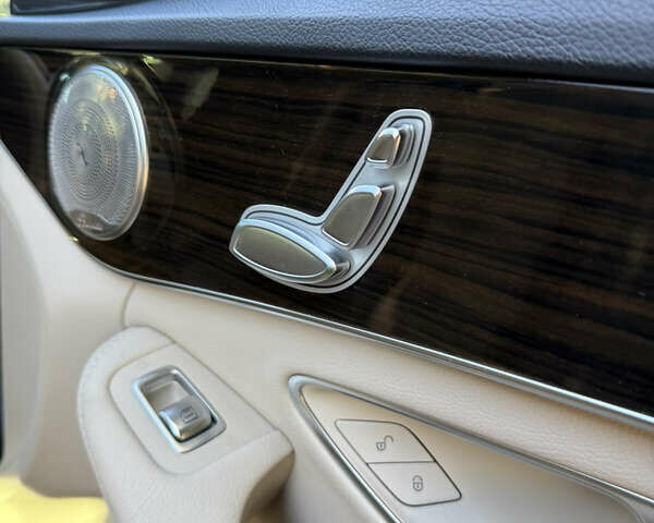 Мерседес Ц-Класс 2018 в Одессе на Automoto.ua Зеленый Мерседес Ц-Класс, объемом двигателя 1.99 л и пробегом 54 тыс. км за 35000 $, фото 22 на Automoto.ua