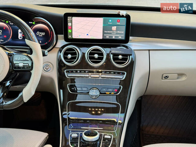 Мерседес Ц-Класс 2018 в Одессе на Automoto.ua Зеленый Мерседес Ц-Класс, объемом двигателя 1.99 л и пробегом 54 тыс. км за 35000 $, фото 28 на Automoto.ua