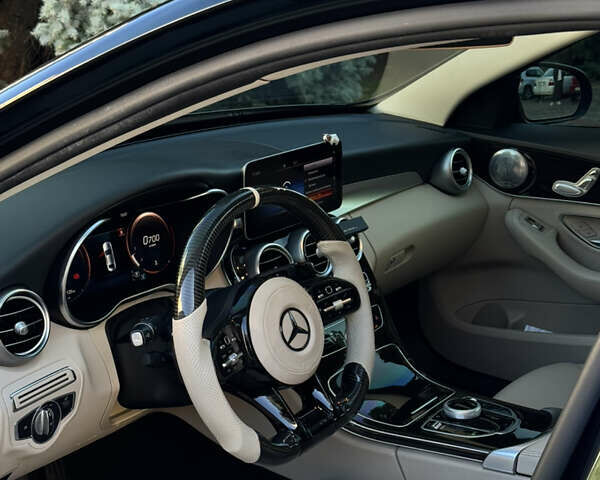 Мерседес Ц-Класс 2018 в Одессе на Automoto.ua Зеленый Мерседес Ц-Класс, объемом двигателя 1.99 л и пробегом 54 тыс. км за 35000 $, фото 8 на Automoto.ua