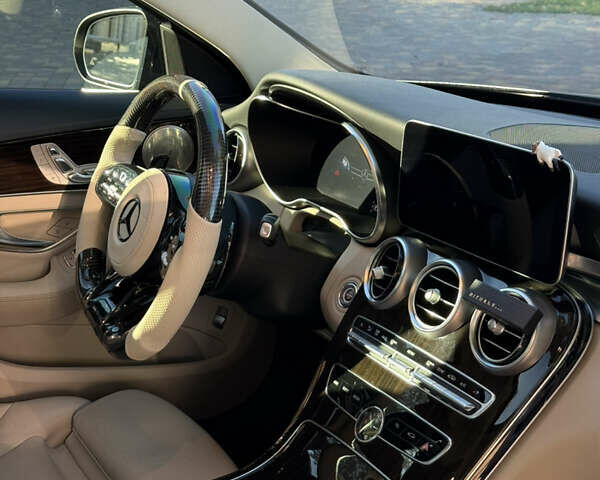 Мерседес Ц-Класс 2018 в Одессе на Automoto.ua Зеленый Мерседес Ц-Класс, объемом двигателя 1.99 л и пробегом 54 тыс. км за 35000 $, фото 21 на Automoto.ua