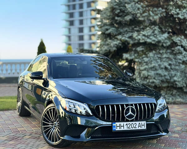 Мерседес Ц-Класс 2018 в Одессе на Automoto.ua Зеленый Мерседес Ц-Класс, объемом двигателя 1.99 л и пробегом 54 тыс. км за 35000 $, фото 4 на Automoto.ua