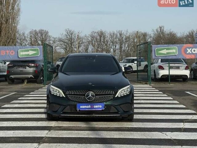 Зеленый Мерседес Ц-Класс, объемом двигателя 2 л и пробегом 109 тыс. км за 29999 $, фото 1 на Automoto.ua