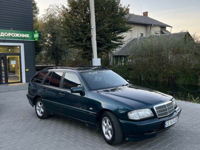 Зелений Мерседес Ц-Клас, об'ємом двигуна 1.8 л та пробігом 240 тис. км за 2700 $, фото 4 на Automoto.ua