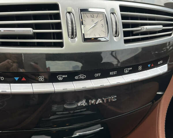 Білий Мерседес ЦЛ-клас, об'ємом двигуна 5.5 л та пробігом 140 тис. км за 15000 $, фото 11 на Automoto.ua