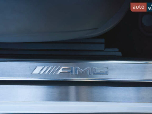 Білий Мерседес ЦЛ-клас, об'ємом двигуна 5.5 л та пробігом 109 тис. км за 36000 $, фото 25 на Automoto.ua