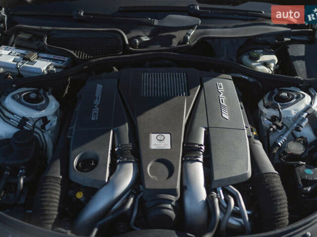 Білий Мерседес ЦЛ-клас, об'ємом двигуна 5.5 л та пробігом 109 тис. км за 36000 $, фото 14 на Automoto.ua