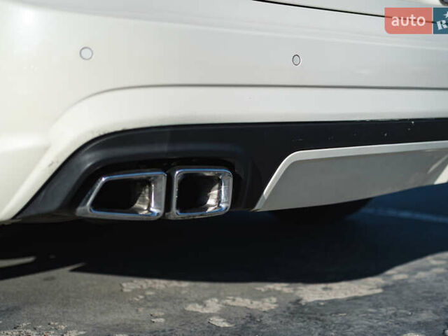 Білий Мерседес ЦЛ-клас, об'ємом двигуна 5.5 л та пробігом 109 тис. км за 36000 $, фото 8 на Automoto.ua