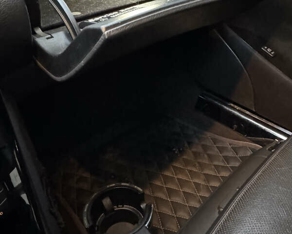 Черный Мерседес ЦЛ-класс, объемом двигателя 4.97 л и пробегом 231 тыс. км за 7800 $, фото 74 на Automoto.ua