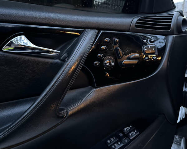 Черный Мерседес ЦЛ-класс, объемом двигателя 4.97 л и пробегом 231 тыс. км за 7800 $, фото 98 на Automoto.ua