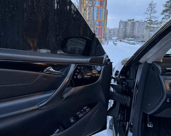 Черный Мерседес ЦЛ-класс, объемом двигателя 4.97 л и пробегом 231 тыс. км за 7800 $, фото 97 на Automoto.ua