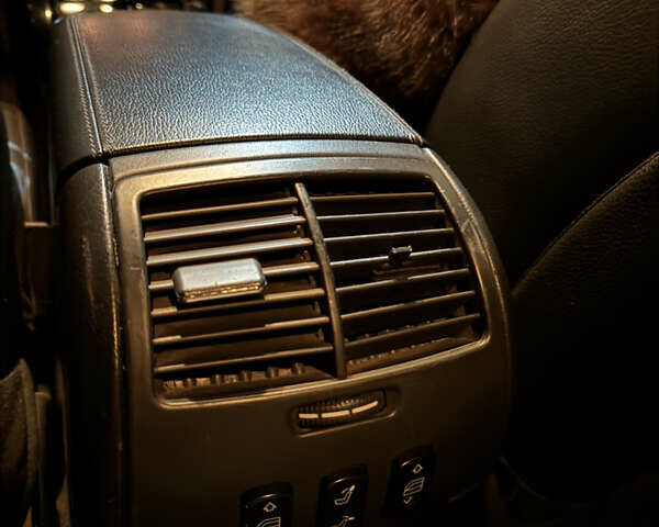 Черный Мерседес ЦЛ-класс, объемом двигателя 4.97 л и пробегом 231 тыс. км за 7800 $, фото 156 на Automoto.ua