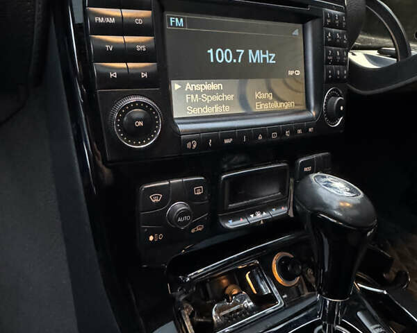 Черный Мерседес ЦЛ-класс, объемом двигателя 4.97 л и пробегом 231 тыс. км за 7800 $, фото 71 на Automoto.ua