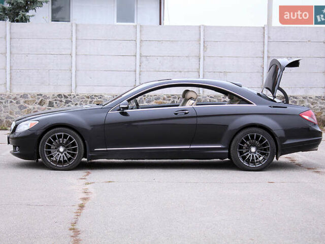 Черный Мерседес ЦЛ-класс, объемом двигателя 5.51 л и пробегом 232 тыс. км за 15500 $, фото 9 на Automoto.ua