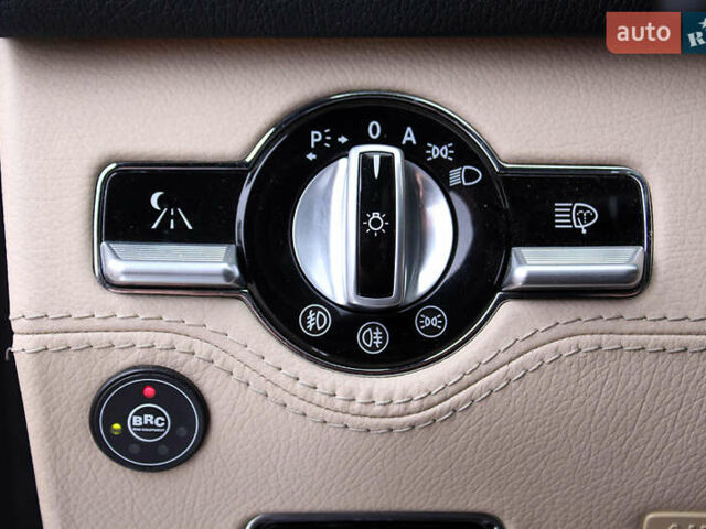 Черный Мерседес ЦЛ-класс, объемом двигателя 5.51 л и пробегом 232 тыс. км за 15500 $, фото 18 на Automoto.ua