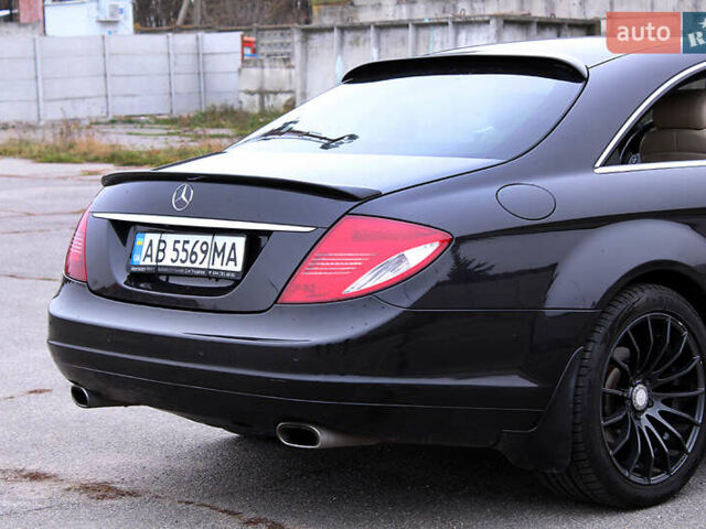 Черный Мерседес ЦЛ-класс, объемом двигателя 5.51 л и пробегом 232 тыс. км за 15500 $, фото 7 на Automoto.ua