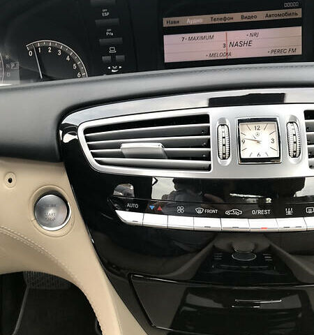 Черный Мерседес ЦЛ-класс, объемом двигателя 5.5 л и пробегом 126 тыс. км за 20000 $, фото 11 на Automoto.ua