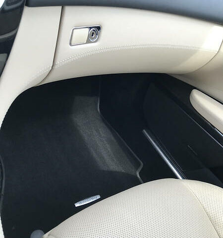 Черный Мерседес ЦЛ-класс, объемом двигателя 5.5 л и пробегом 126 тыс. км за 20000 $, фото 14 на Automoto.ua