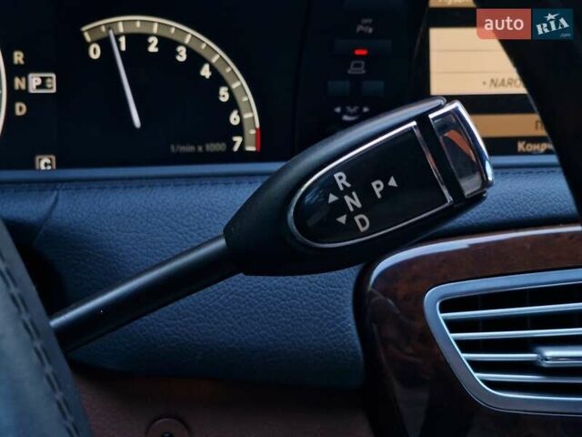 Чорний Мерседес ЦЛ-клас, об'ємом двигуна 5.5 л та пробігом 233 тис. км за 16990 $, фото 69 на Automoto.ua